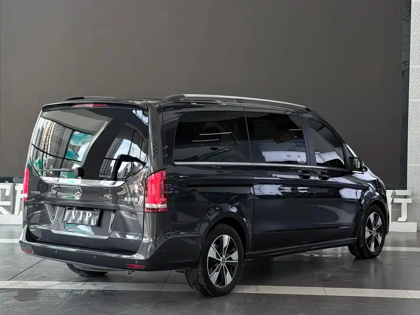 Mercedes-Benz V-Class 2020 V 260 Premium Edition — миниатюра 5