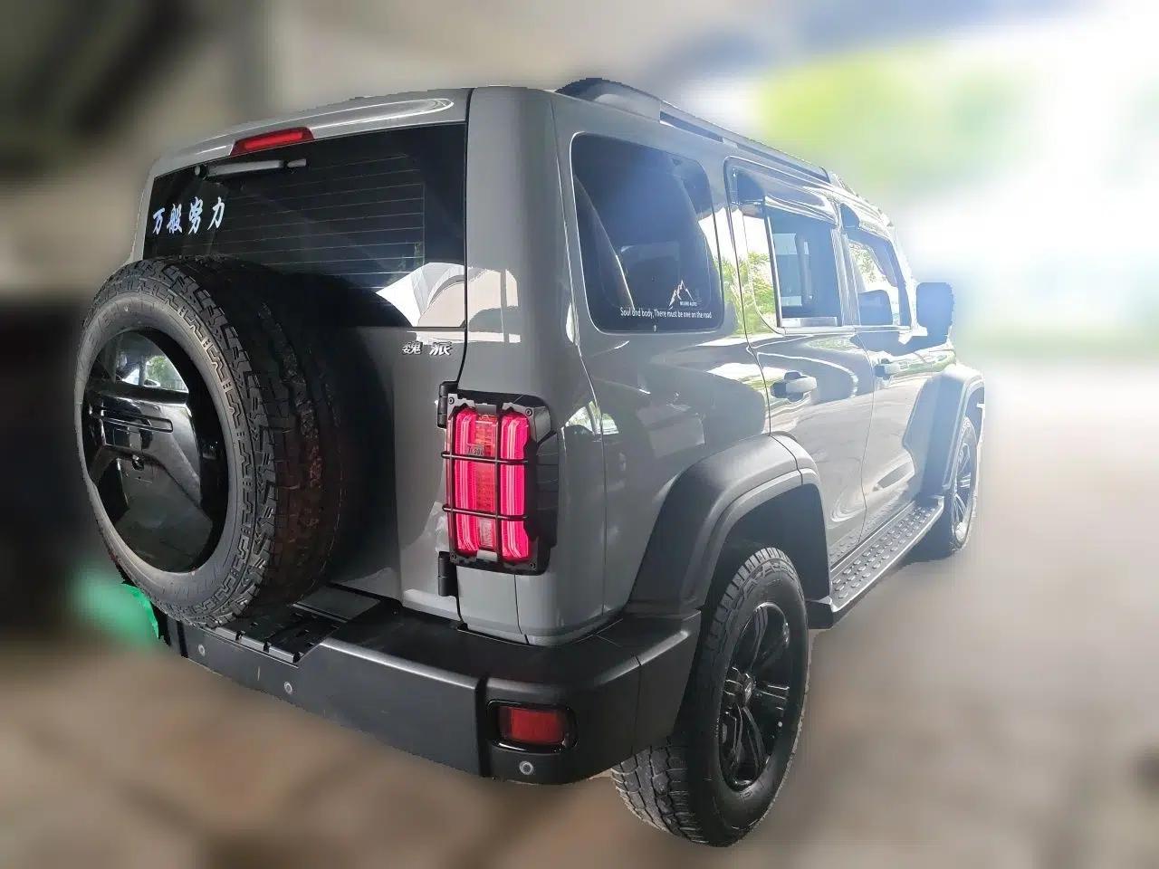 Tank 300 2021 Off-Road Edition 2.0T Conqueror — миниатюра 6