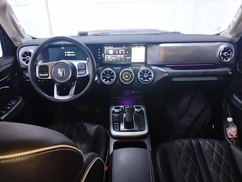 Tank 300 2021 Off-Road Edition 2.0T Challenger — миниатюра 12