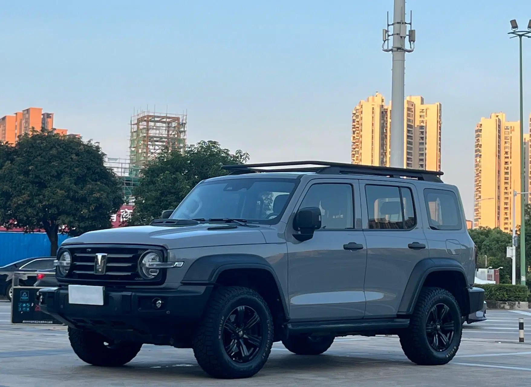 Tank 300 2021 Off-Road Edition 2.0T Challenger — миниатюра 1
