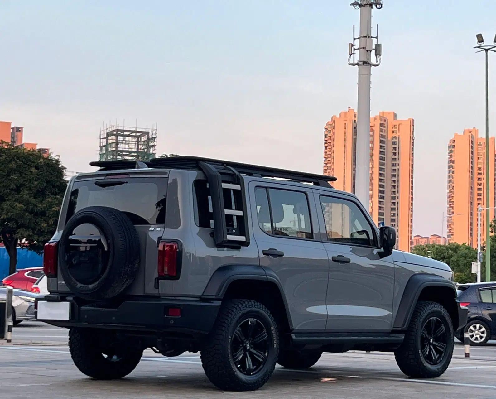Tank 300 2021 Off-Road Edition 2.0T Challenger — миниатюра 6
