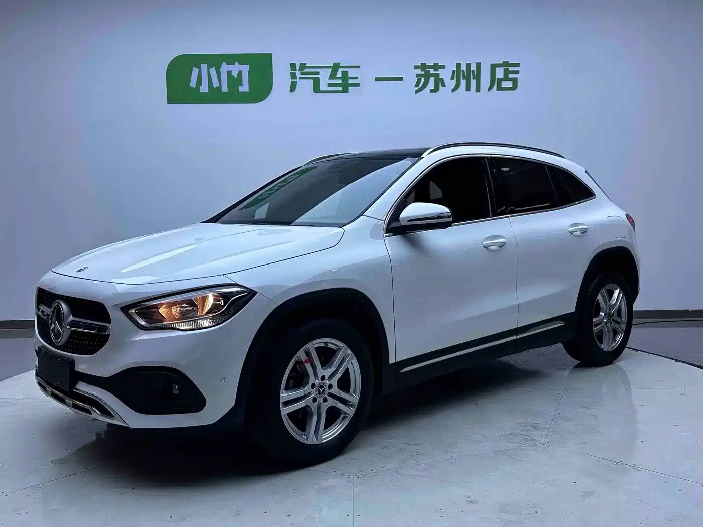 2020 Mercedes-Benz GLA 180 — миниатюра 1