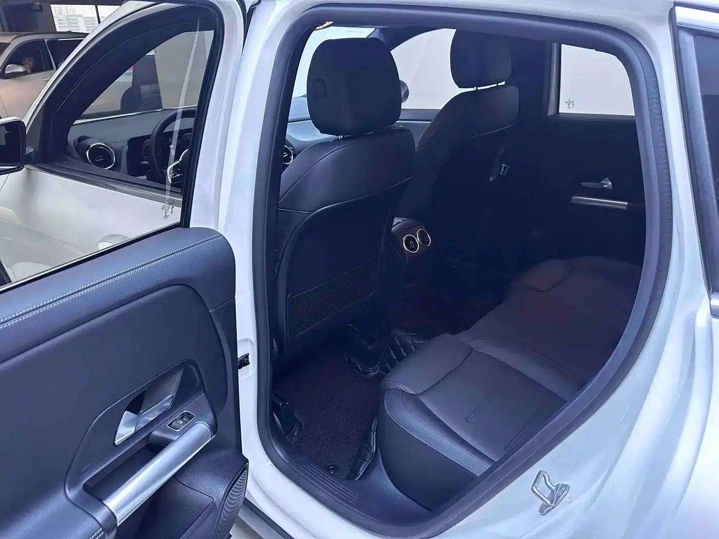 2020 Mercedes-Benz GLA 180 — миниатюра 16
