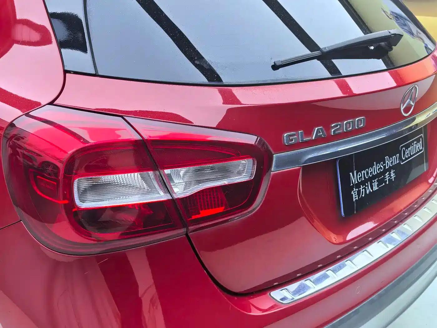 2017 Mercedes-Benz GLA 200 Dynamic — миниатюра 19
