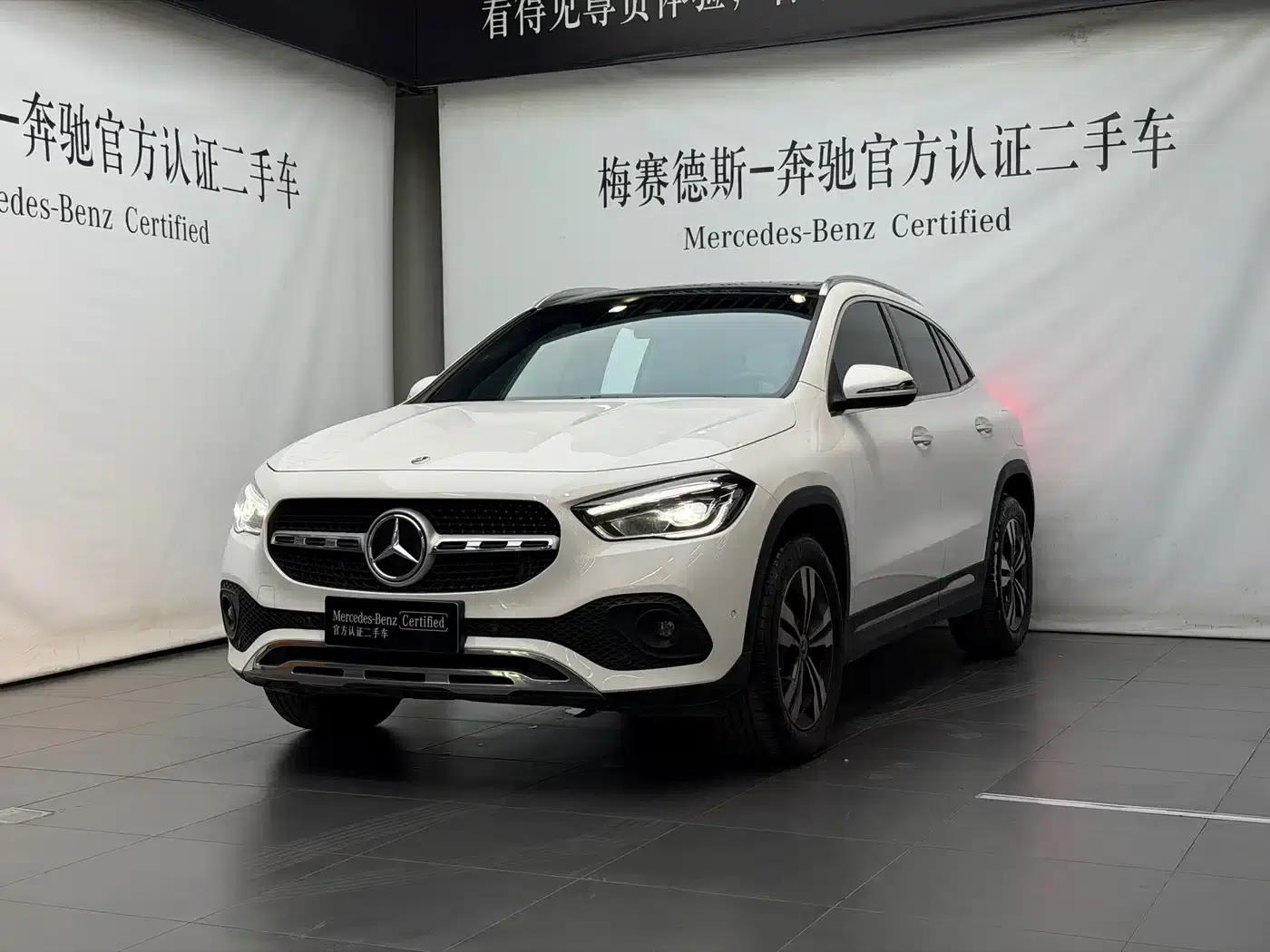 2022 Mercedes-Benz GLA 200 — миниатюра 1