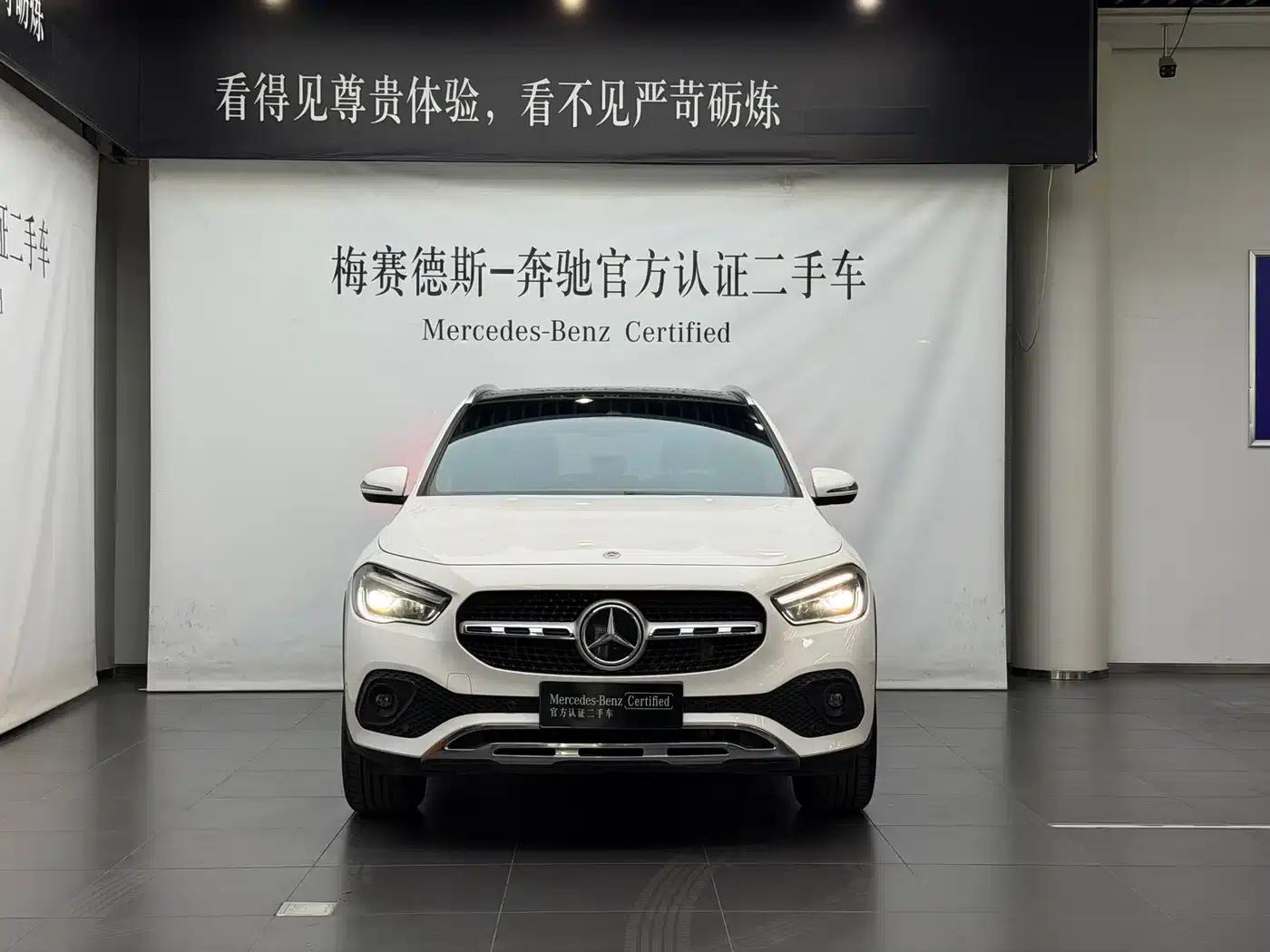 2022 Mercedes-Benz GLA 200 — миниатюра 2