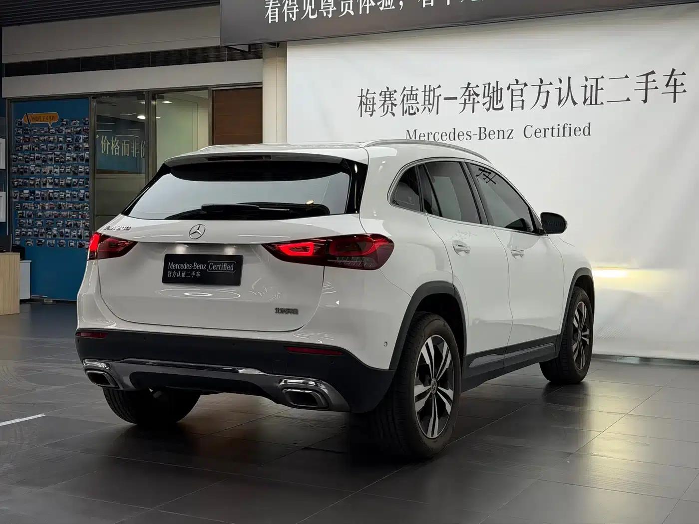 2022 Mercedes-Benz GLA 200 — миниатюра 13