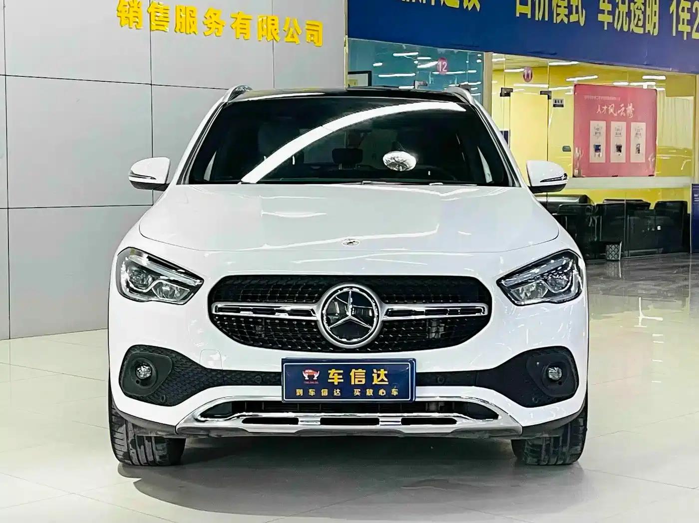 2020 Mercedes-Benz GLA 200 — миниатюра 1