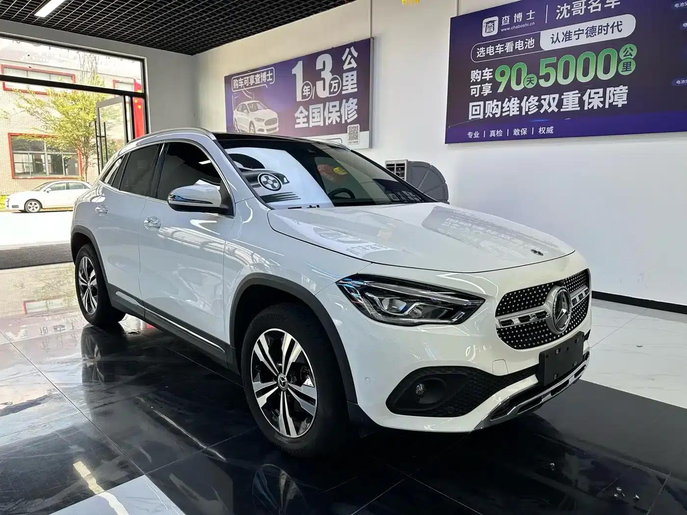 2022 Mercedes-Benz GLA 200 — миниатюра 3