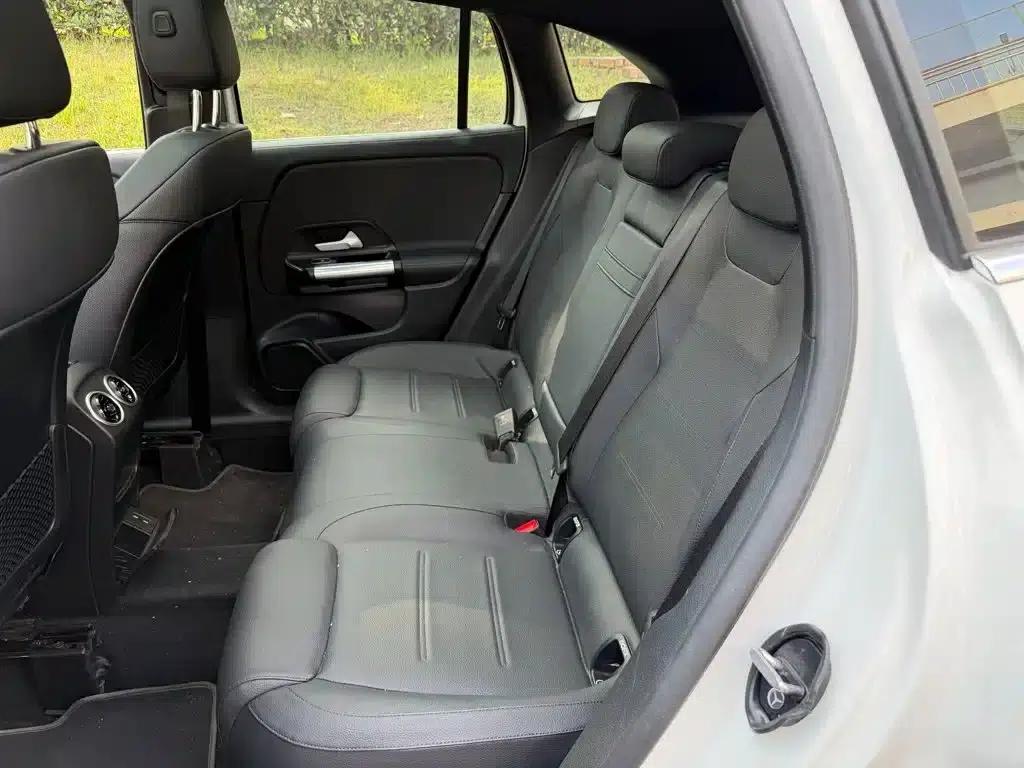 2024 Mercedes-Benz GLA 220 — миниатюра 10