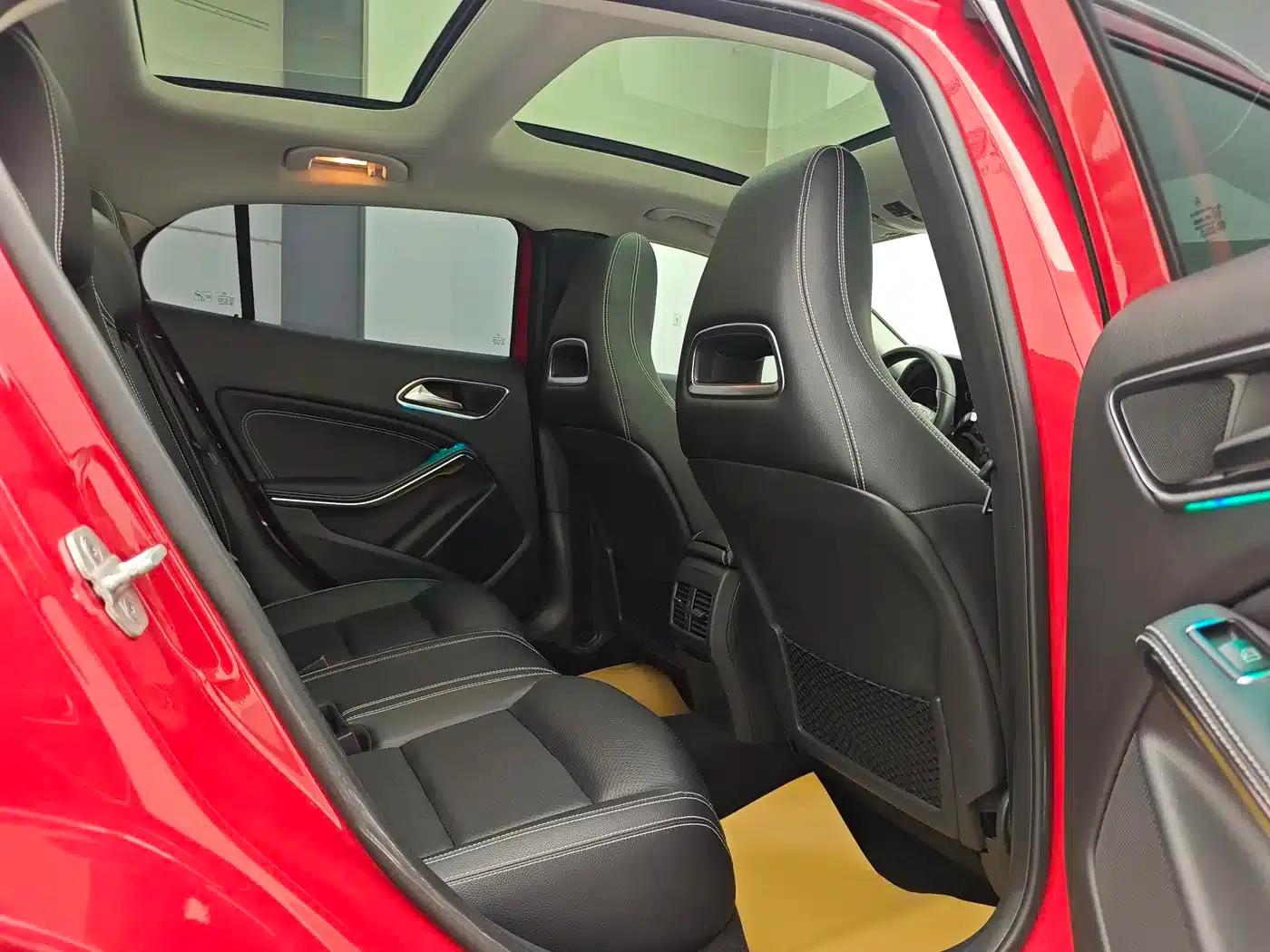 2016 Mercedes-Benz GLA 200 Fashion Edition — миниатюра 20
