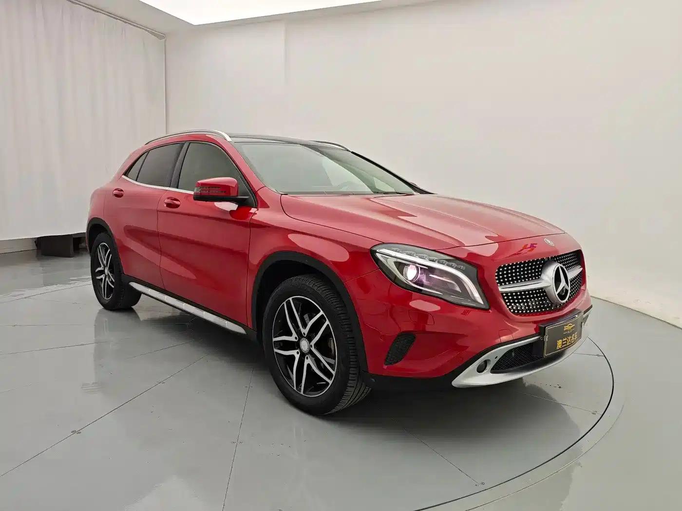 2016 Mercedes-Benz GLA 200 Fashion Edition — миниатюра 3