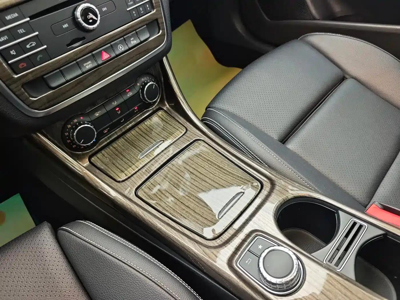 2016 Mercedes-Benz GLA 200 Fashion Edition — миниатюра 24