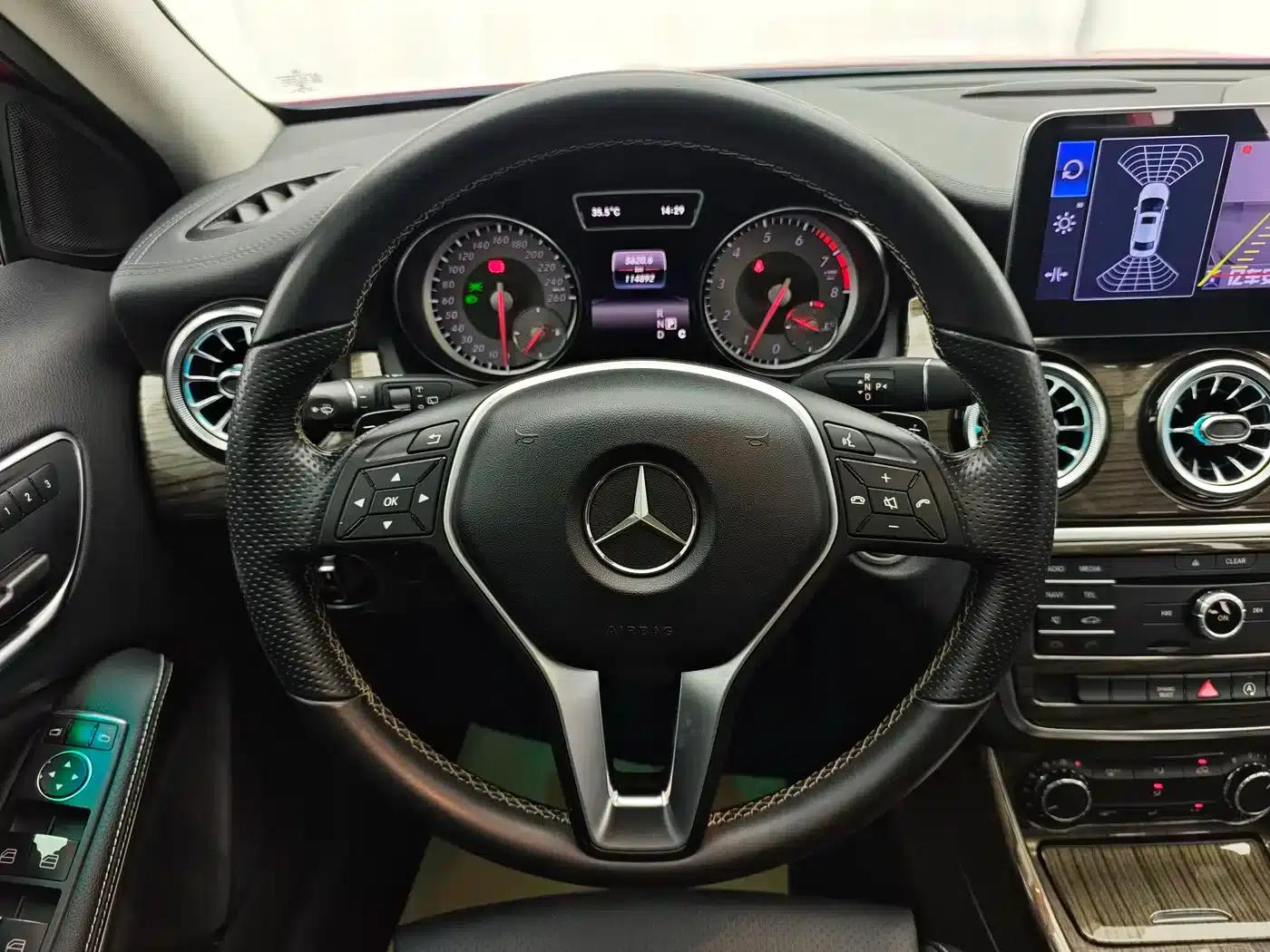 2016 Mercedes-Benz GLA 200 Fashion Edition — миниатюра 27
