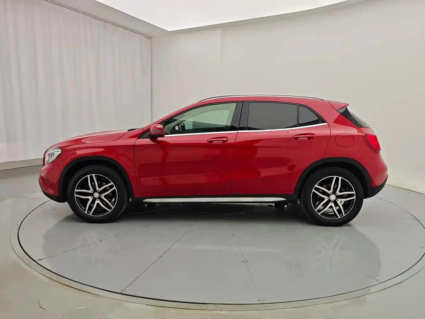 2016 Mercedes-Benz GLA 200 Fashion Edition — миниатюра 4