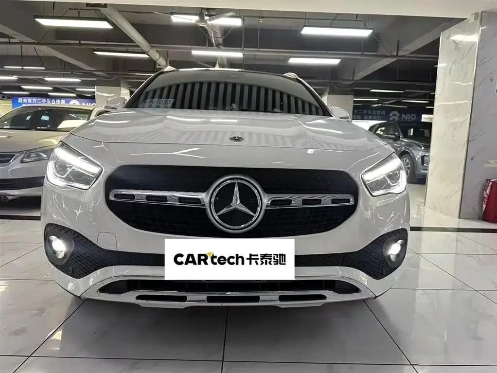 2023 Mercedes-Benz GLA 200 — миниатюра 2