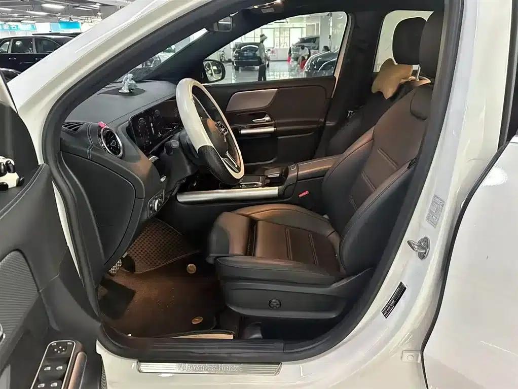 2023 Mercedes-Benz GLA 200 — миниатюра 3