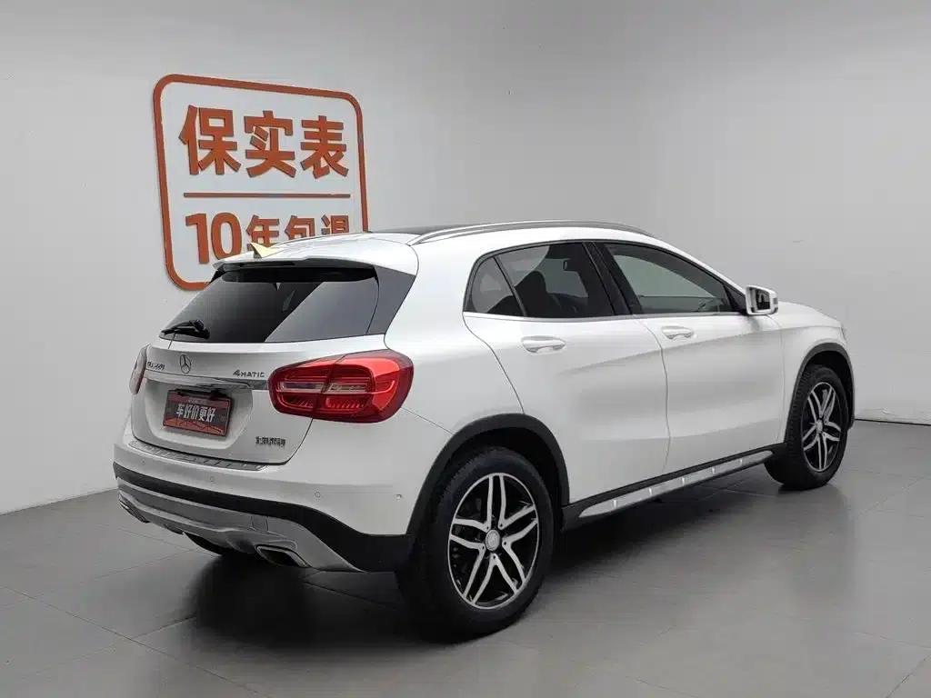 2016 Mercedes-Benz GLA 220 4MATIC Fashion Edition — миниатюра 2