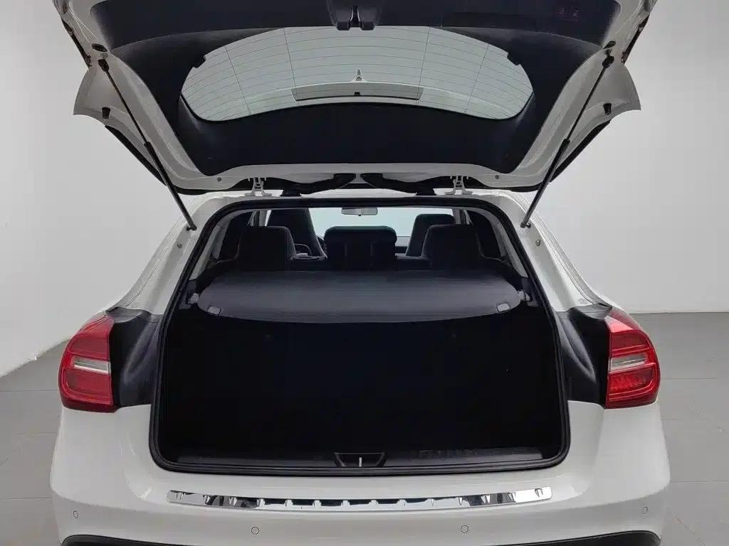 2016 Mercedes-Benz GLA 220 4MATIC Fashion Edition — миниатюра 16