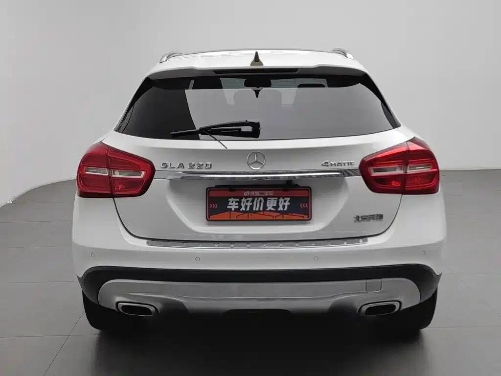 2016 Mercedes-Benz GLA 220 4MATIC Fashion Edition — миниатюра 4