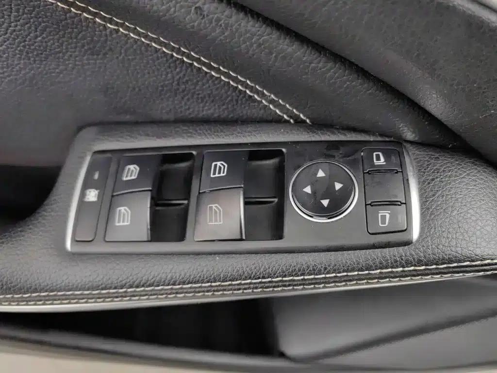 2016 Mercedes-Benz GLA 220 4MATIC Fashion Edition — миниатюра 9
