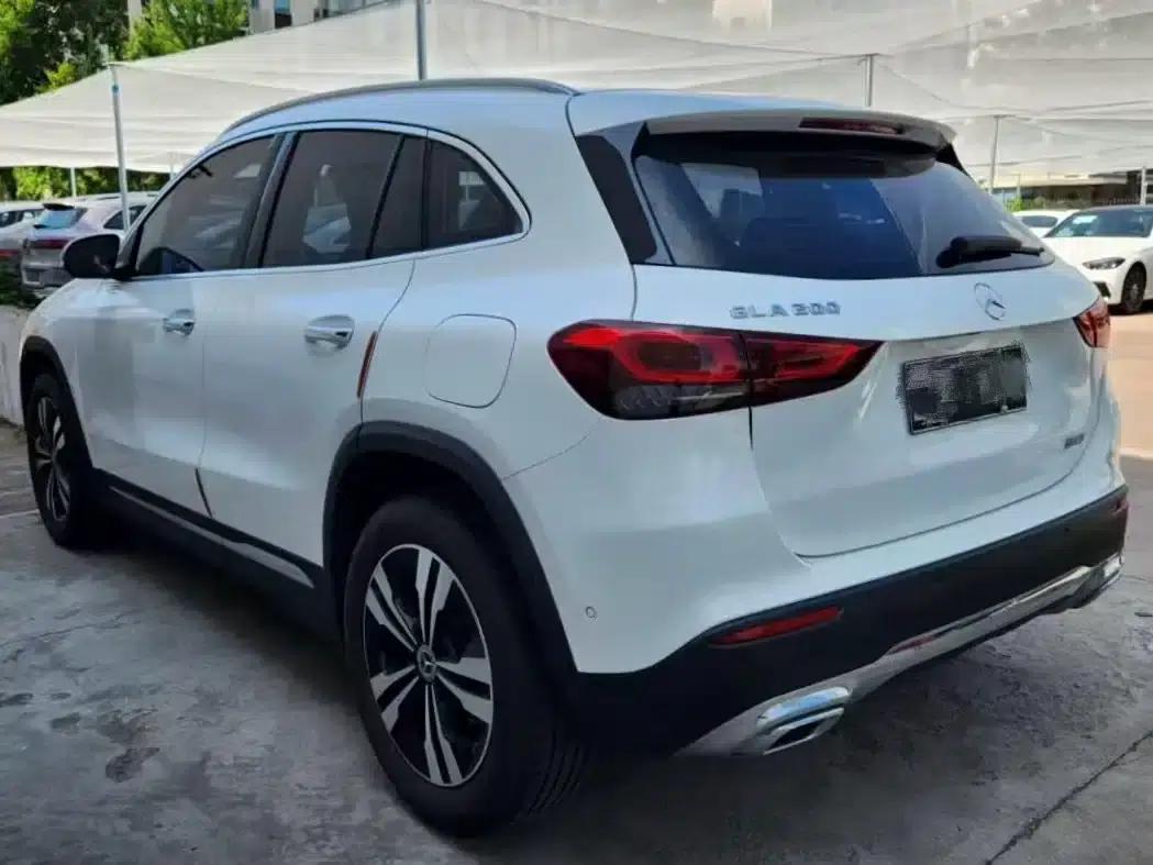 2023 Mercedes-Benz GLA 200 — миниатюра 4