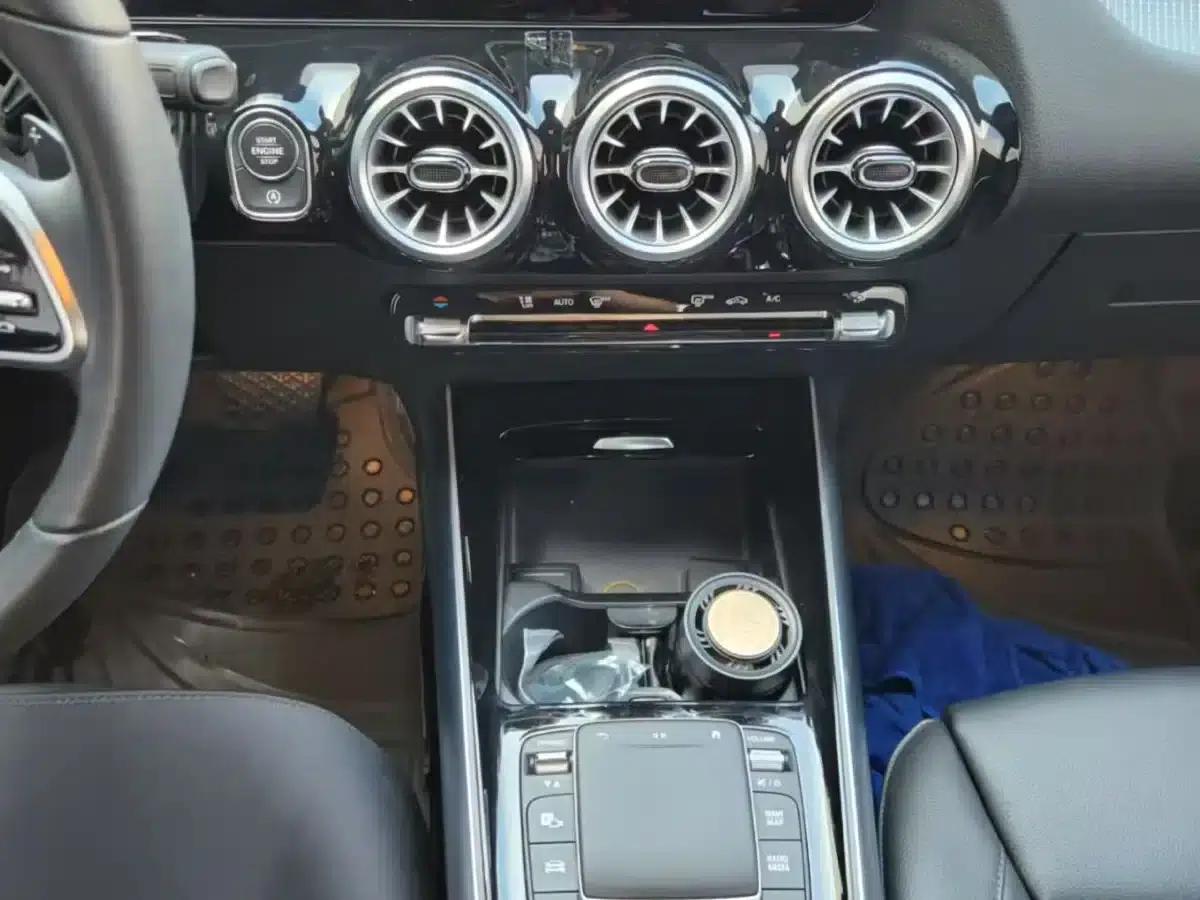 2023 Mercedes-Benz GLA 200 — миниатюра 8