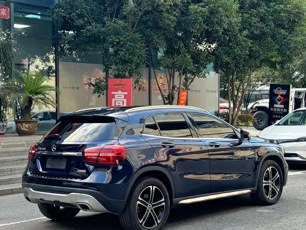 2018 Mercedes-Benz GLA 200 Fashion Edition — миниатюра 4