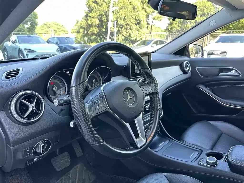 2015 Mercedes-Benz GLA 200 Fashion Edition — миниатюра 4