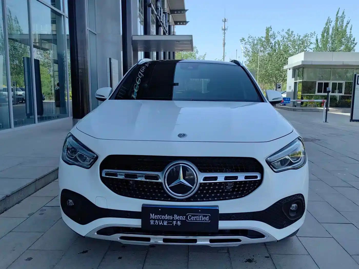 2020 Mercedes-Benz GLA 200 — миниатюра 2