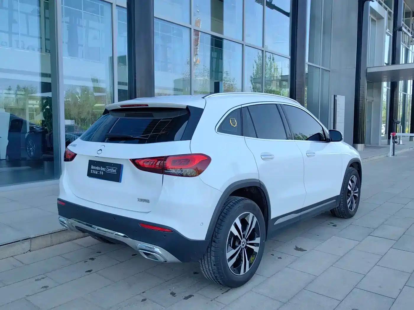2020 Mercedes-Benz GLA 200 — миниатюра 3