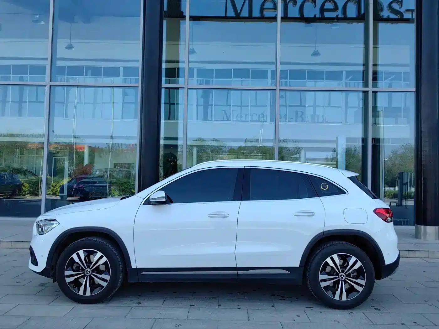 2020 Mercedes-Benz GLA 200 — миниатюра 4