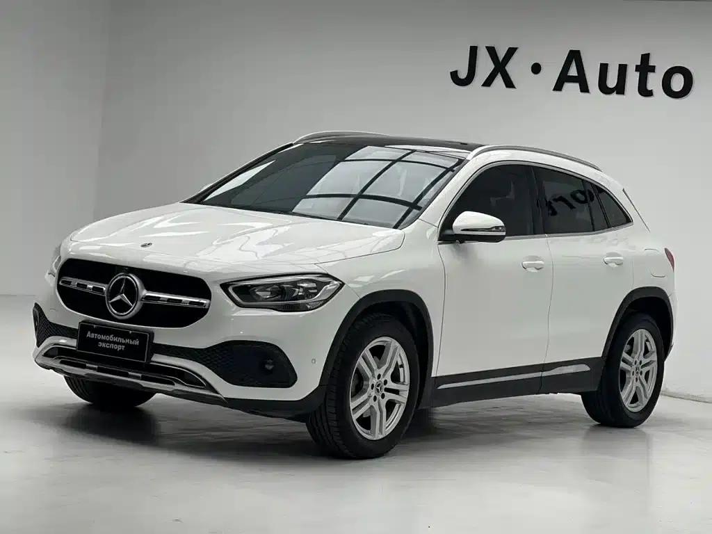 2020 Mercedes-Benz GLA 180 — миниатюра 1