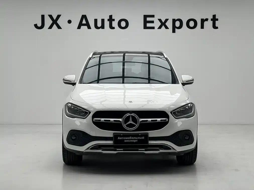 2020 Mercedes-Benz GLA 180 — миниатюра 2