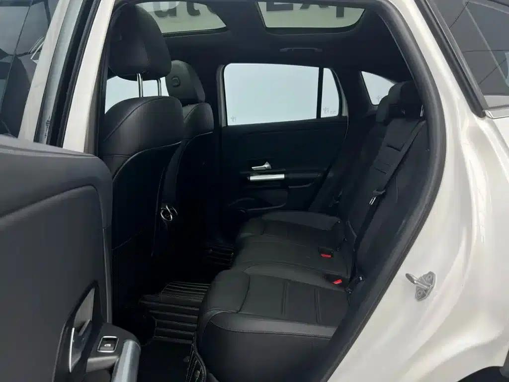 2020 Mercedes-Benz GLA 180 — миниатюра 19