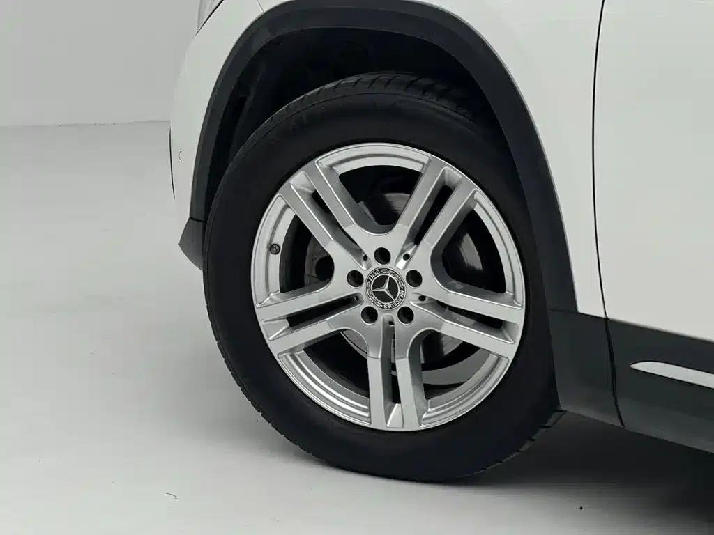 2020 Mercedes-Benz GLA 180 — миниатюра 23