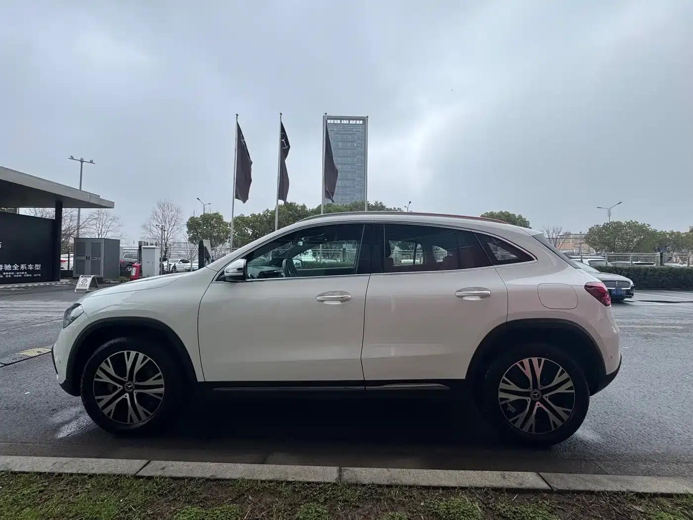 2024 Mercedes-Benz GLA 220 — миниатюра 10