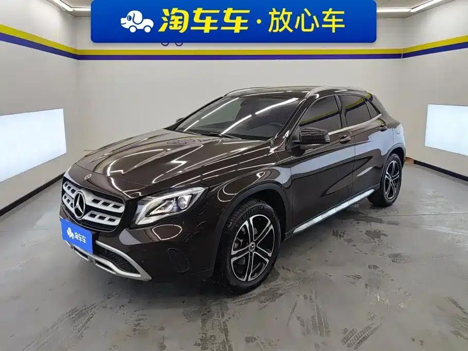 2018 Mercedes-Benz GLA 200 Fashion Edition — миниатюра 1