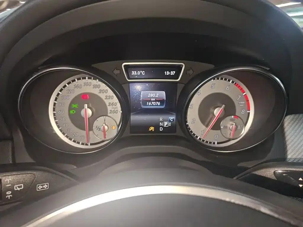 2016 Mercedes-Benz GLA 200 Dynamic — миниатюра 12