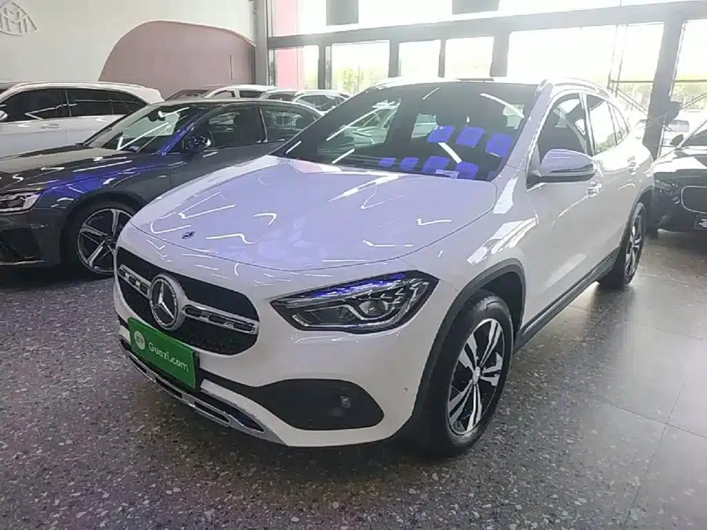 Mercedes-Benz GLA 2022 Facelift GLA 200 — миниатюра 2