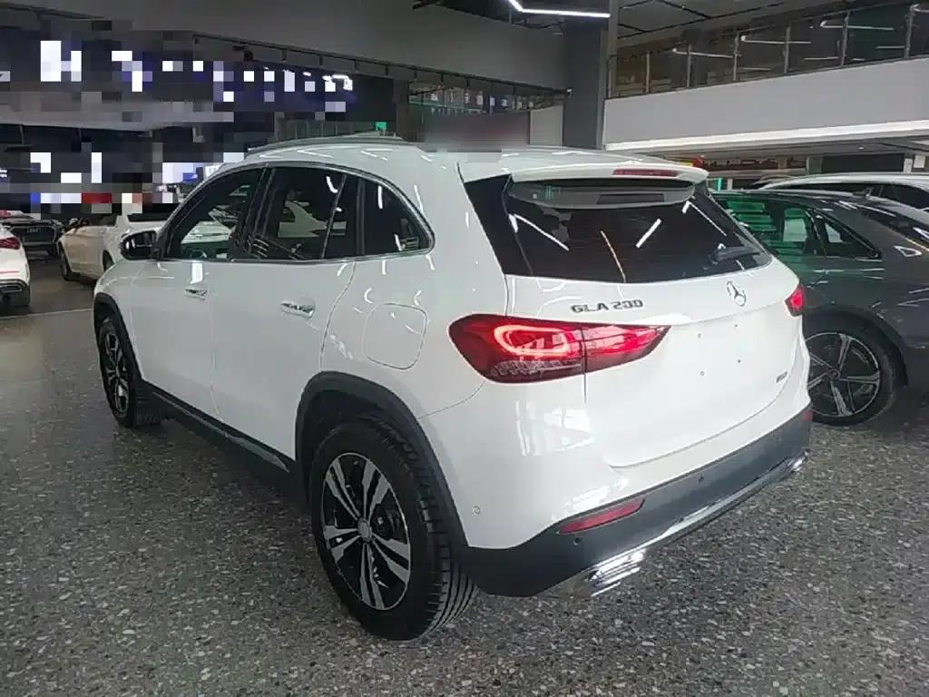 Mercedes-Benz GLA 2022 Facelift GLA 200 — миниатюра 5