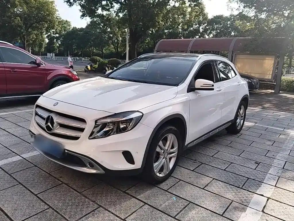 2016 Mercedes-Benz GLA 200 Dynamic — миниатюра 1