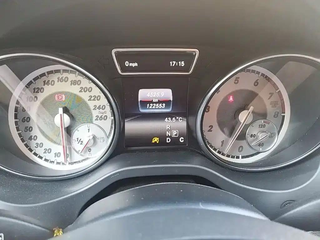 2016 Mercedes-Benz GLA 200 Dynamic — миниатюра 12
