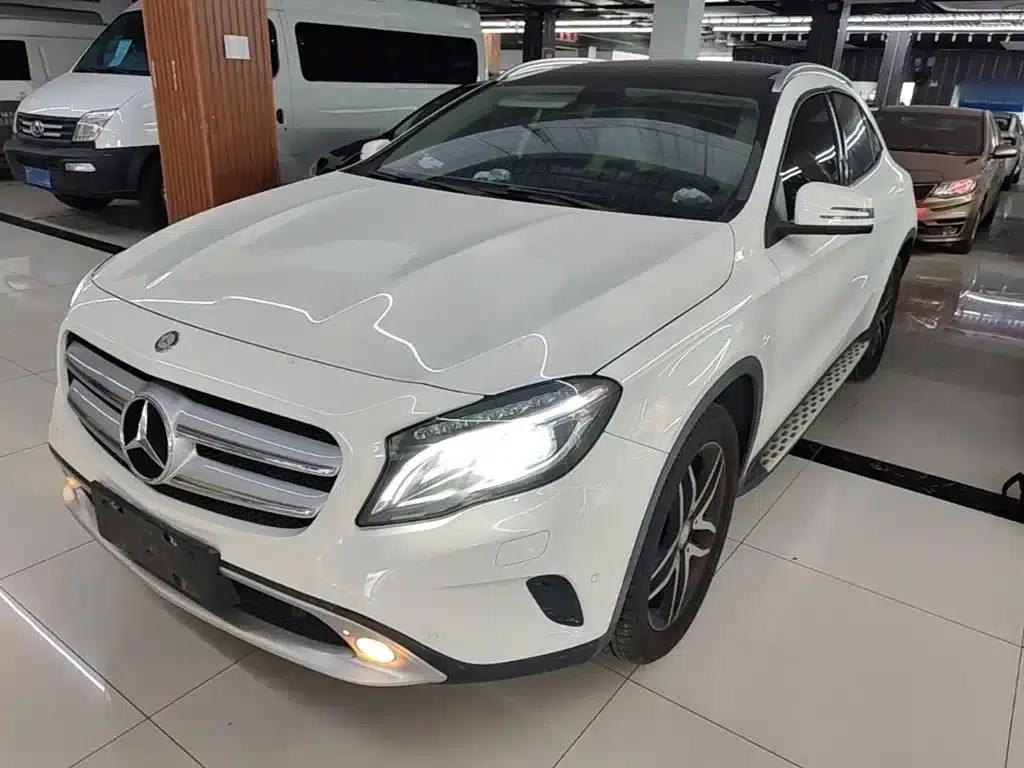 2015 Mercedes-Benz GLA 200 Fashion Edition — миниатюра 2