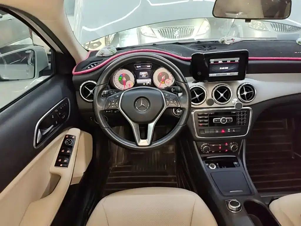 2015 Mercedes-Benz GLA 200 Fashion Edition — миниатюра 11