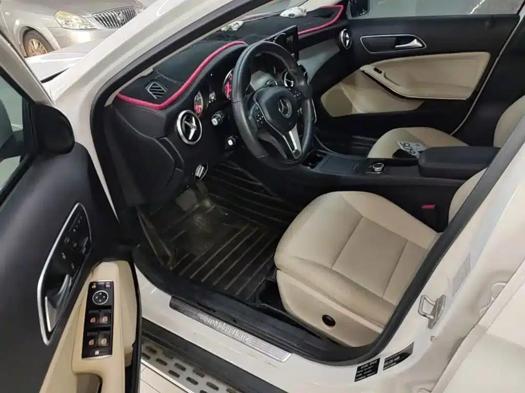 2015 Mercedes-Benz GLA 200 Fashion Edition — миниатюра 16
