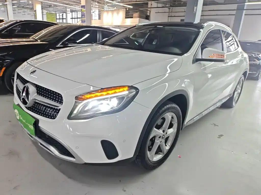2017 Mercedes-Benz GLA 200 Dynamic — миниатюра 1