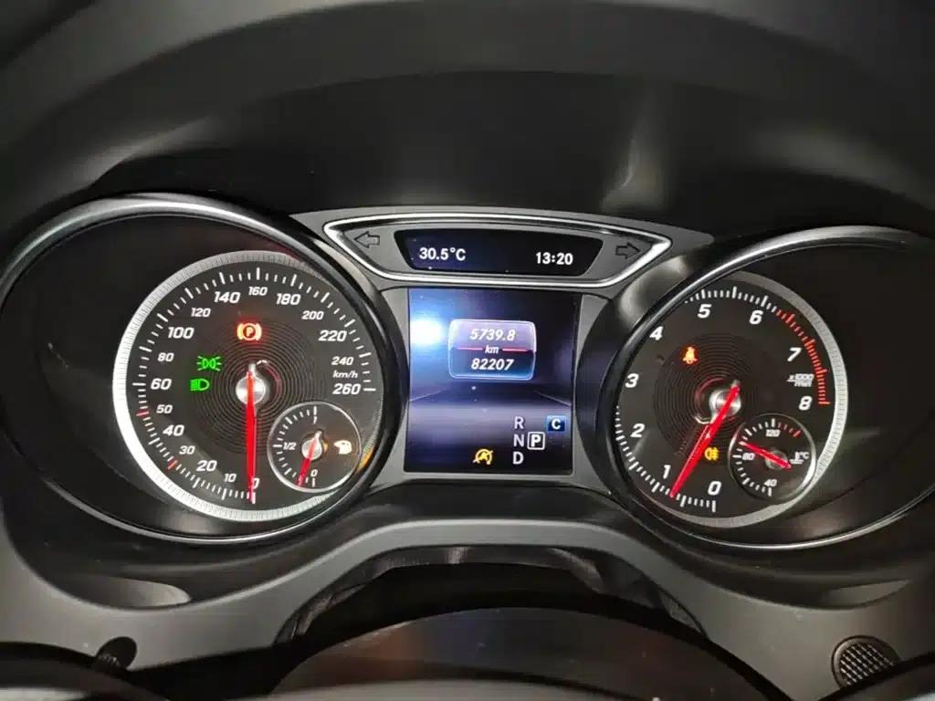 2017 Mercedes-Benz GLA 200 Dynamic — миниатюра 12