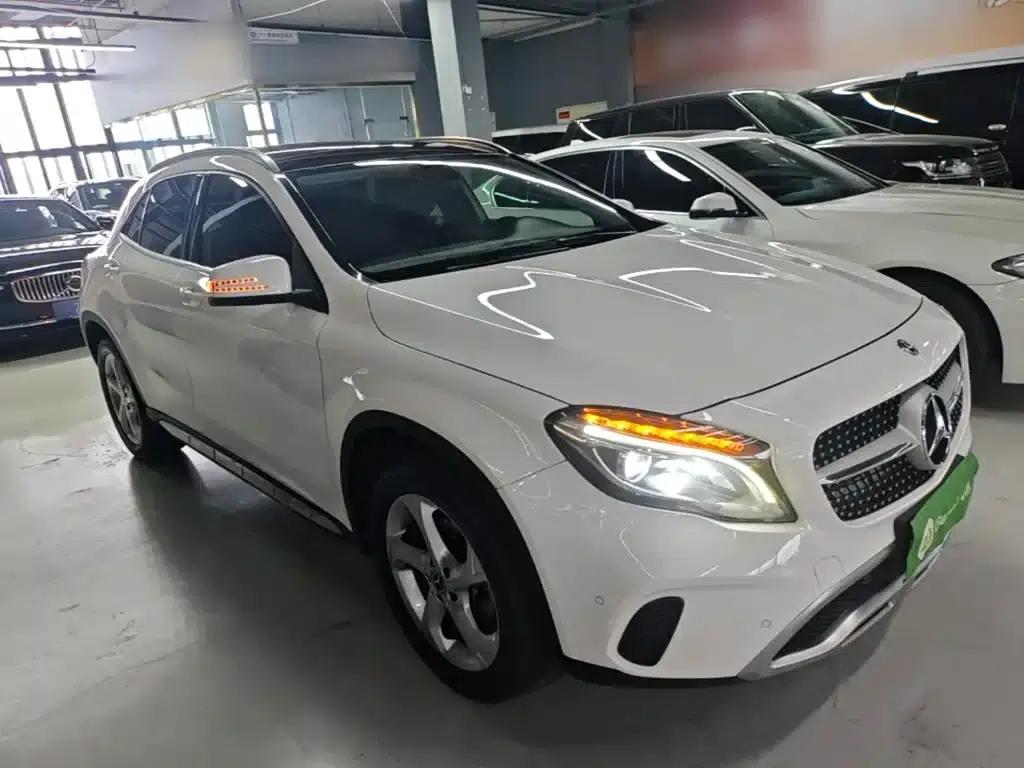 2017 Mercedes-Benz GLA 200 Dynamic — миниатюра 4