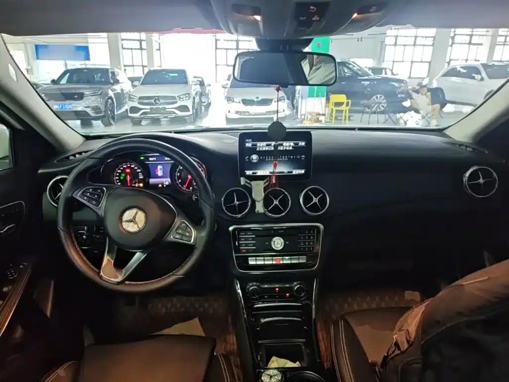 2017 Mercedes-Benz GLA 200 Dynamic — миниатюра 10